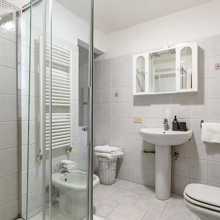 Holiday home Casa Vacanze Lorella *